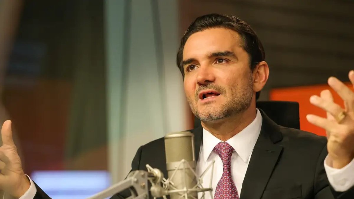 Urgente! Ministro Celso Sabino é Expulso do União Brasil: Entenda a Crise!