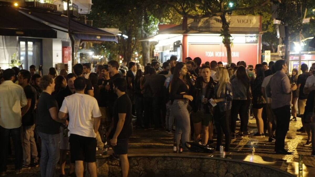 Carnaval foi positivo para setor de bares e restaurantes, diz Abrasel