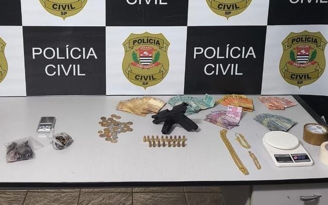 Operação “Xeque-Mate” da Polícia Civil resulta em prisões por tráfico de drogas e posse irregular de arma em São Carlos
