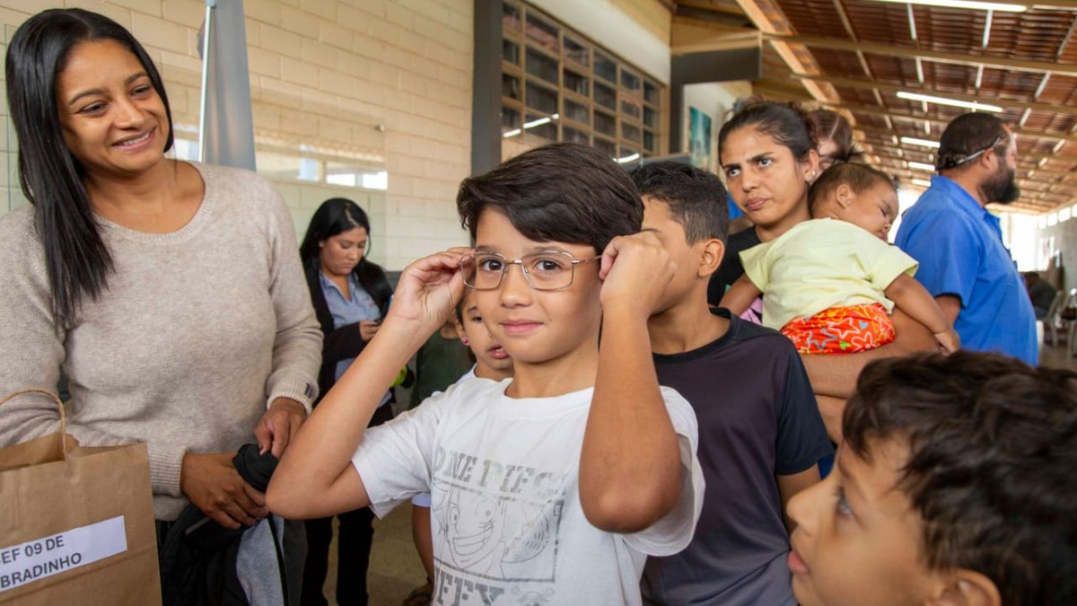 Cerca de 20% das crianças em idade escolar apresentam algum tipo de problema visual Cerca de 20% das crianças em idade escolar apresentam algum tipo de problema visual