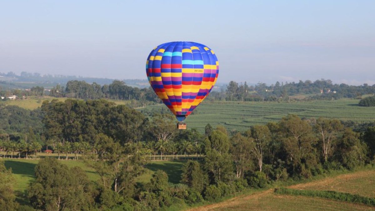 A base operacional da Rubic Balões é Araçoiaba da Serra (SP) A base operacional da Rubic Balões é Araçoiaba da Serra (SP)