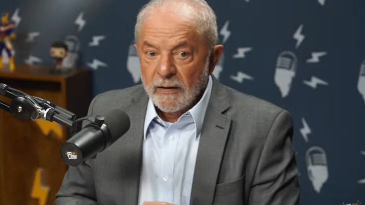 iG transmite: Lula desafia candidatos e a Globo no Flow Podcast