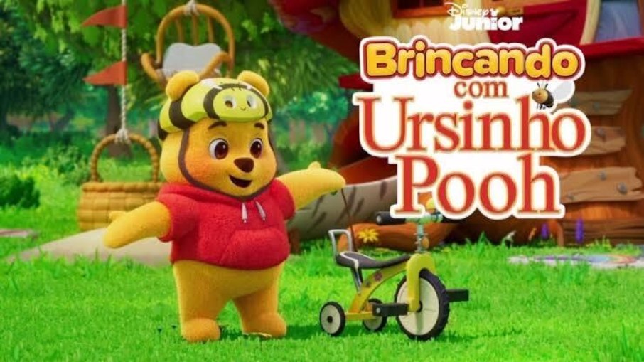 'Brincando com o Ursinho Pooh'