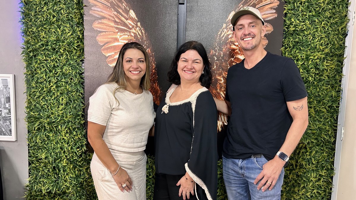 História de fé Na Trilha da Coragem com Nathalia e Dennis História de fé Na Trilha da Coragem com Nathalia e Dennis