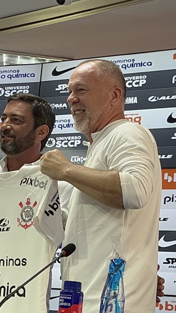 Apresentado, Mano revela que não esperava convite do Corinthians: ´Pego de  Surpresa´ 