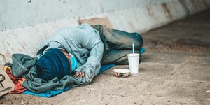 Brasil passa de 388 mil pessoas em situação de rua, aponta estudo