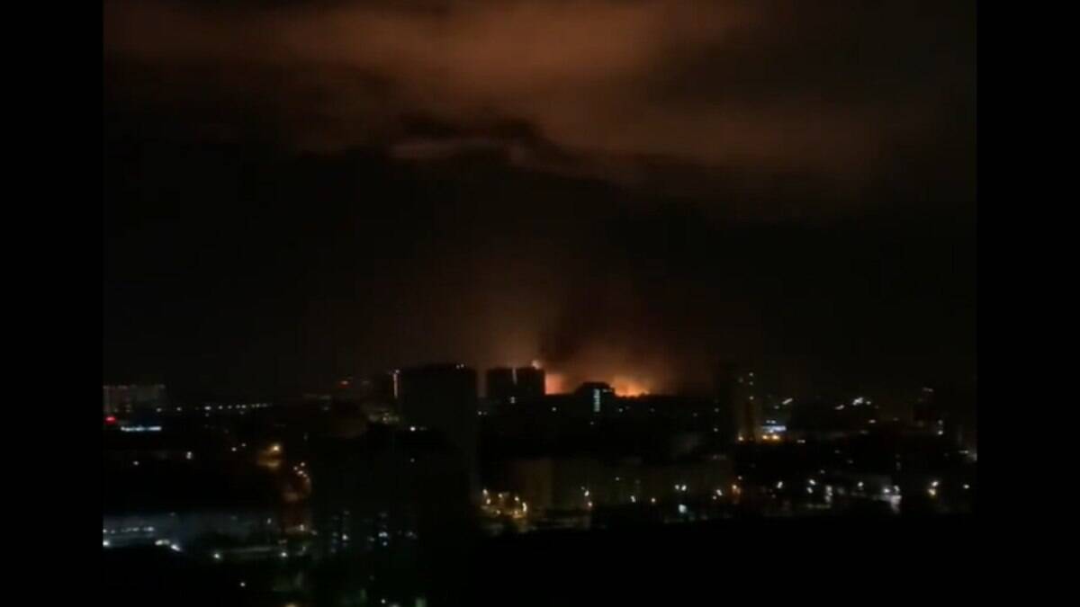 Vídeo mostra ataque à base militar em Kiev