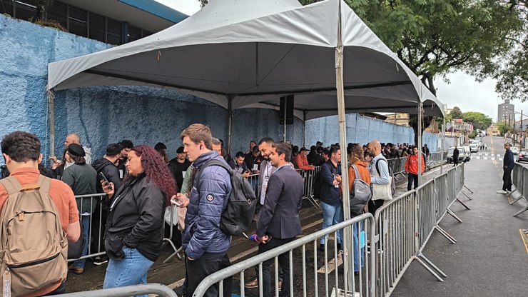 Votação para o segundo turno está aberta