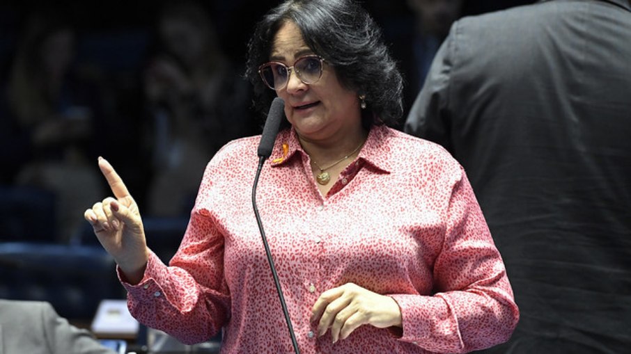 Senadora Damares Alves (Republicanos-DF)