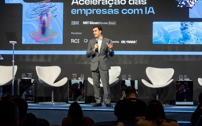 Futuro entrelaçado: Marcelo Braga fala sobre como a IA transformará o cotidiano