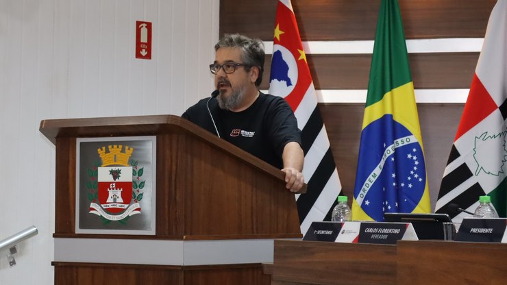 Servidores cobram 10% de reajuste e ameaçam greve em Vinhedo