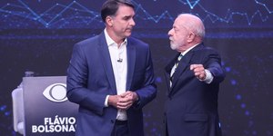 Lula e Flávio Bolsonaro travam debate tenso, marcado por bate-boca e acusações