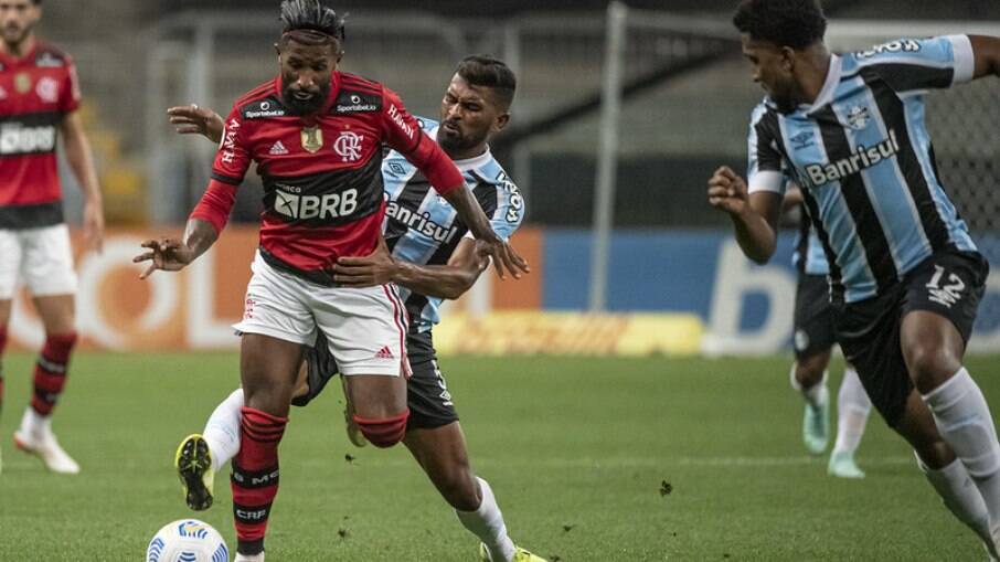 Grêmio arranca empate com o Flamengo