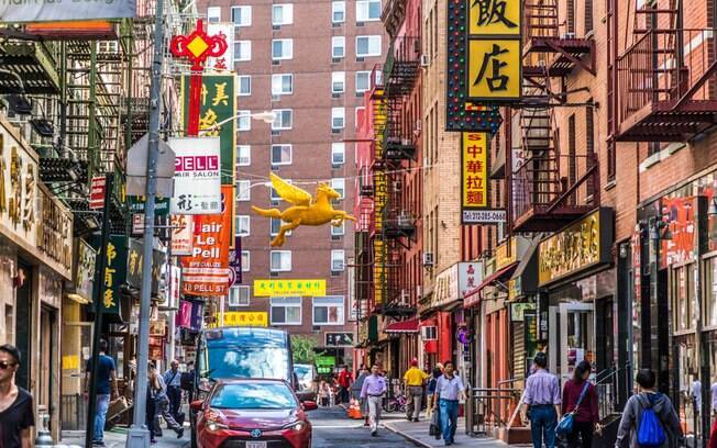 Bairros como o de Chinatown, tradicionalmente chinês, são outras opções de passeios em Nova York para fazer de graça