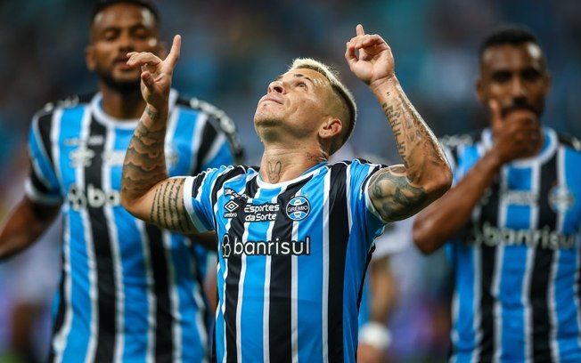 Atuações ENM: Fábio faz gol, Soteldo brilha e Grêmio conquista a vitória
