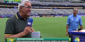 Denílson ganha bronca ao vivo durante jogo do Brasil na Copa