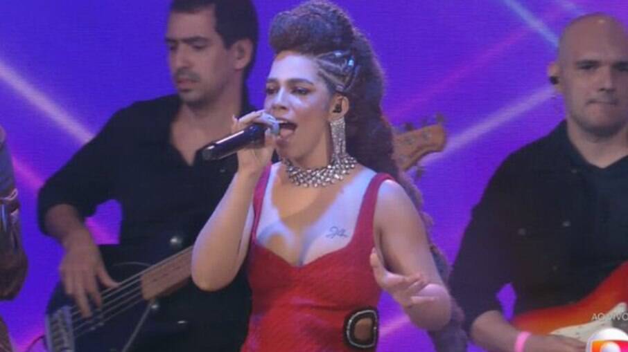 Maria voltou ao programa para cantar na final