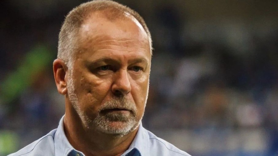 Mano Menezes está de volta ao Grêmio Mano Menezes está de volta ao Grêmio