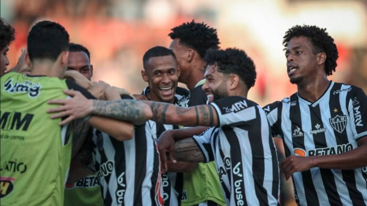Atlético-MG vence o Pouso Alegre e assume a liderança isolada do Campeonato Mineiro
