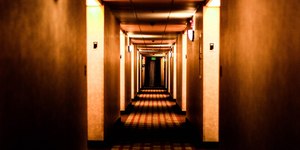 Três pessoas são encontradas mortas em quarto de motel em SP