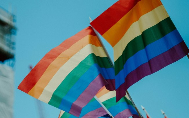 Orgulho LGBTQIA  é importante para 70% no Brasil, diz estudo