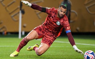 Falhou ou não? Goleiro ex-Palmeiras avalia lance de Weverton