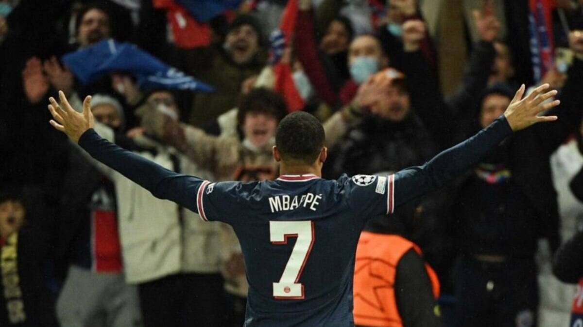 Real Madrid pressiona Mbappé passa assinar no fim da temporada