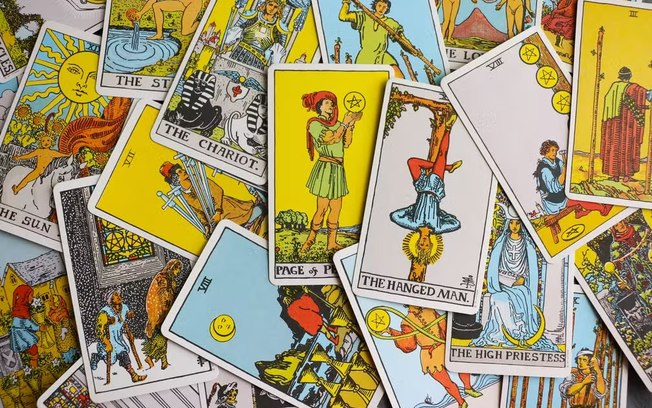 Cartas do Tarot que indicam mudança: as 3 que anunciam uma virada