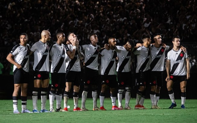 Após última derrota, Vasco se torna a pior defesa do Campeonato Brasileiro em gols sofridos Após última derrota, Vasco se torna a pior defesa do Campeonato Brasileiro em gols sofridos