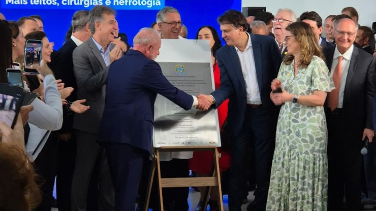 HU Brasil: Lula entrega nova ala de hospital em São Carlos (SP)