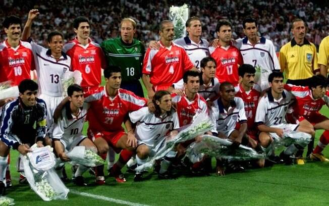 Irã e Estados Unidos se enfrentaram na Copa do Mundo de 1998, na França, em clima de paz