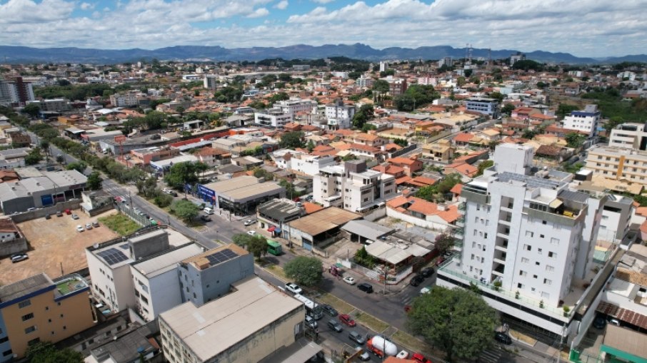 Novo tremor é registrado em Betim um mês após último abalo Novo tremor é registrado em Betim um mês após último abalo