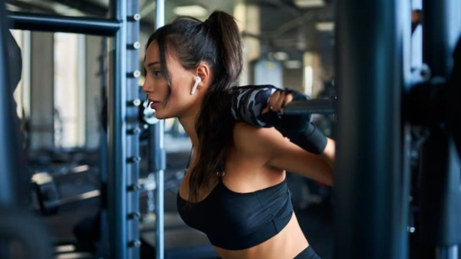 Estudo revela o que é melhor para ganhar massa muscular: maior carga ou mais repetições?