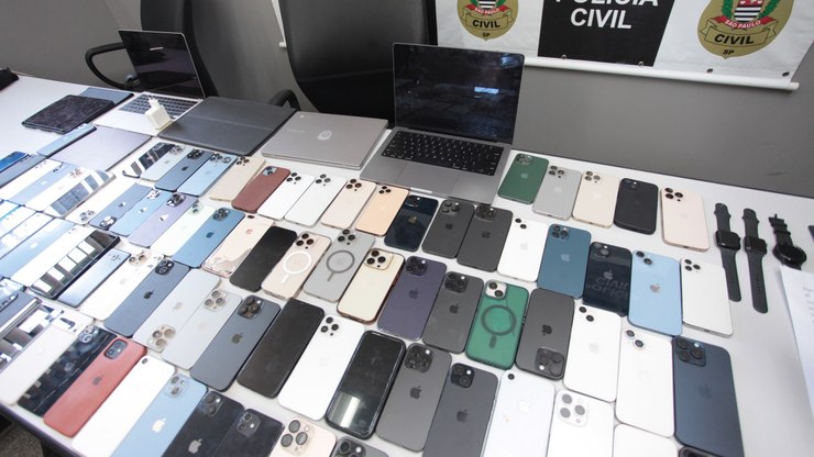 Quadrilha furtava e vendia celulares no exterior; entenda