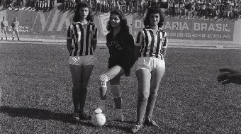 Rival%20do%20Cruzeiro%20na%20Copa%2C%20Araguari%20foi%20o%20ber%C3%A7o%20do%20primeiro%20time%20feminino%20do%20Brasil