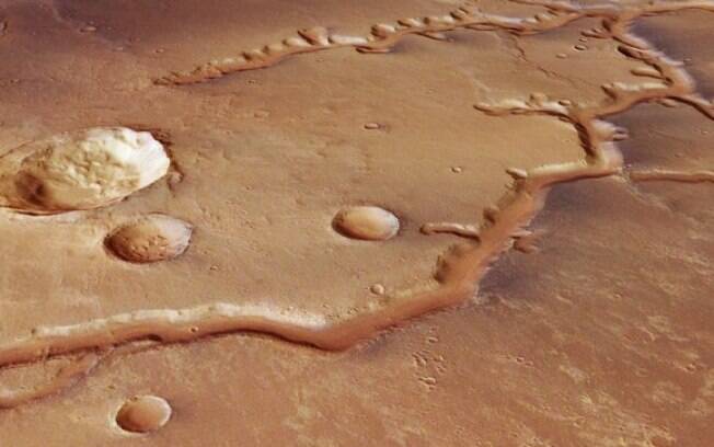 Vale seco em Marte chamado Nirgal Vallis