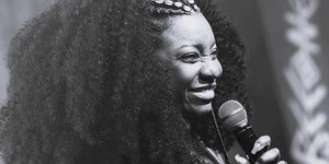 Morre a sambista Adriana Araújo, aos 49 anos