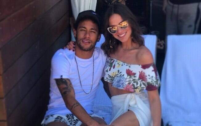 Bruna Marquezine e Neymar: atriz deletou suas fotos com o jogador das redes sociais