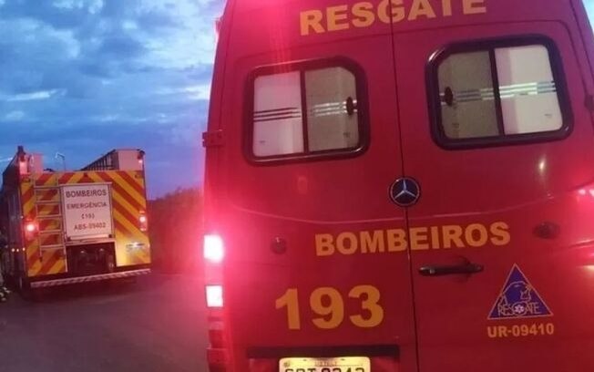 Cinco pessoas ficam feridas em acidente na Washington Luís, em São Carlos