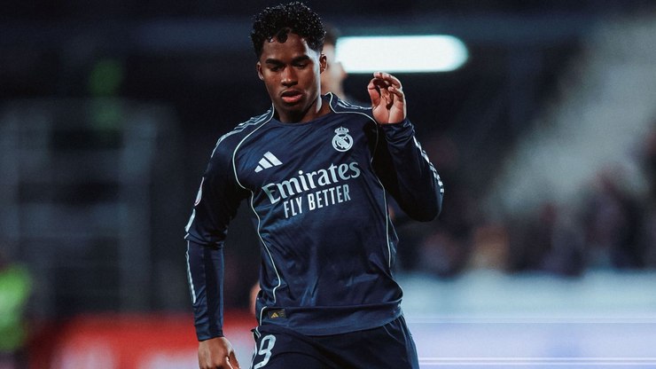 Torcida do Real Madrid exalta Endrick e lamenta saída para o Lyon