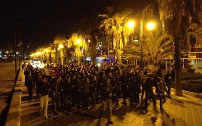 Hooligans do Sevilla atacaram torcedores da Juventus antes de jogo da Liga dos Campeões, em novembro