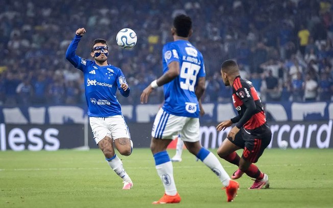 Matheus Henrique revela conversa com árbitro