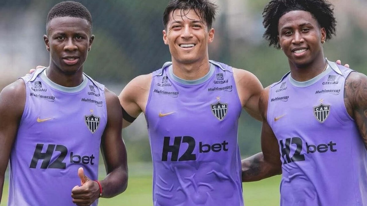 Atlético enfrenta desfalques contra o Athletico-PR