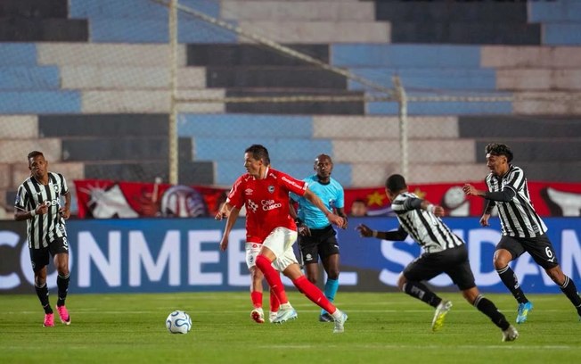 Ferraresi em ação pelo Botafogo Ferraresi em ação pelo Botafogo