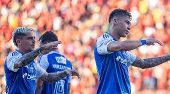 Com%20direito%20a%20lei%20do%20ex%2C%20Cruzeiro%20atropela%20o%20Sport%20no%20Brasileir%C3%A3o