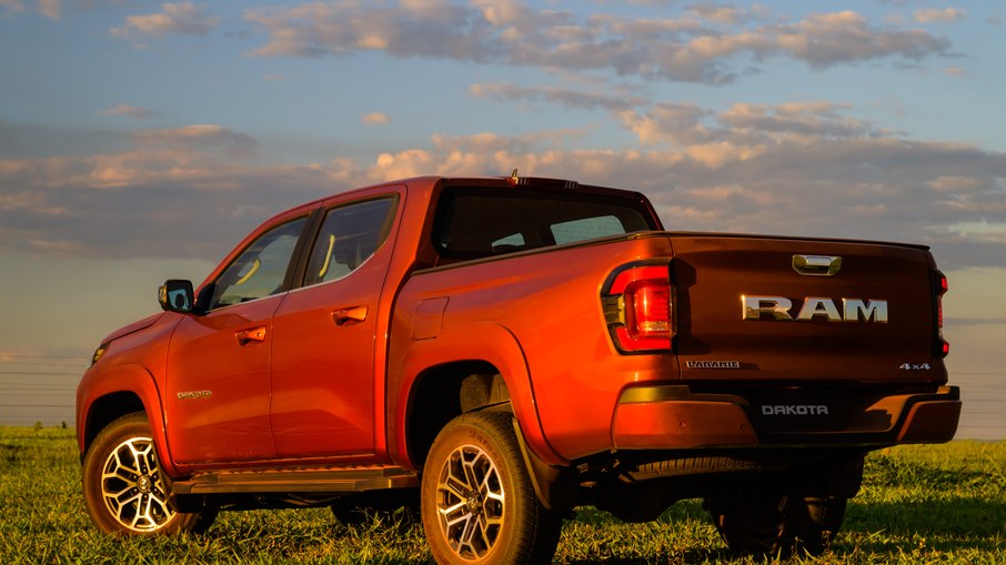 Ram Dakota Laramie