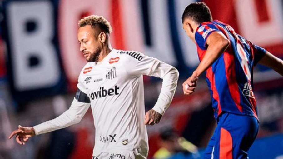 Com Neymar, Santos empata com San Lorenzo e se complica na Sula