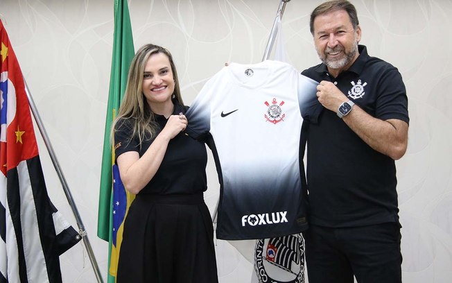 Corinthians anuncia novo patrocinador