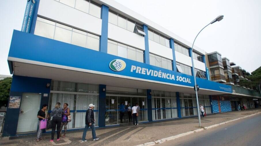 Além dos médicos, servidores do INSS no Rio aderem à greve