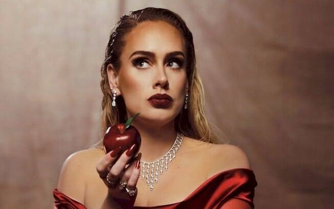 Adele lança o clipe oficial de “Oh My God”